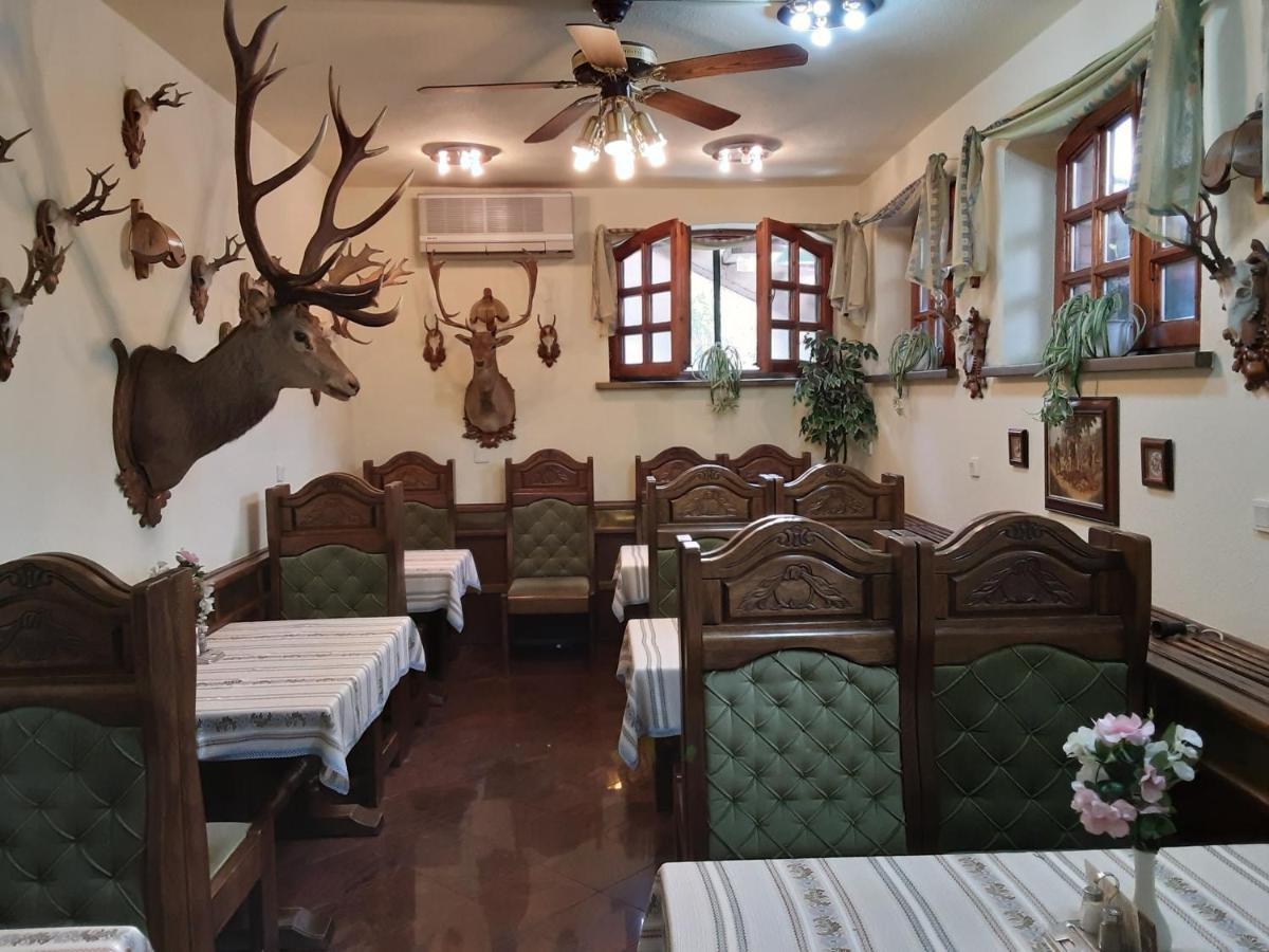 Hévíz St Hubertus Panzio B&B 외부 사진