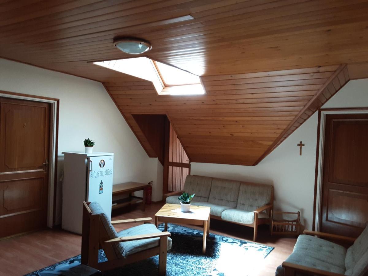 Hévíz St Hubertus Panzio B&B 외부 사진